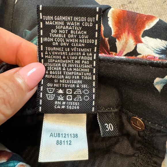 7 for all Mankind Black Tropical Floral Print Skinny Jeans Size 30 - Picture 8 of 9
